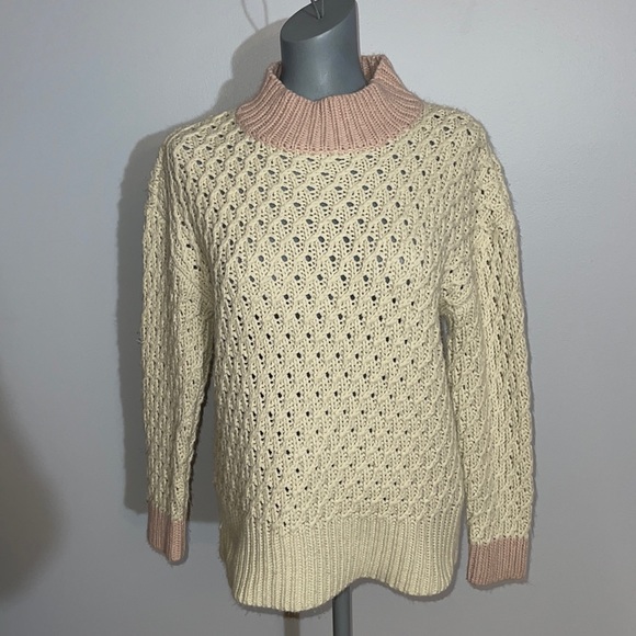 Femme by Design Chunky Knit Sweater - Picture 1 of 13